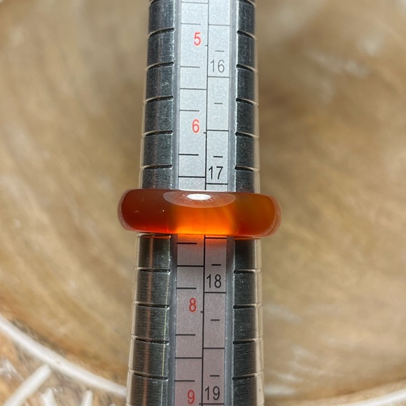 *SOLD* NWOT Dark Orange Jade Ring - Picture 4 of 4